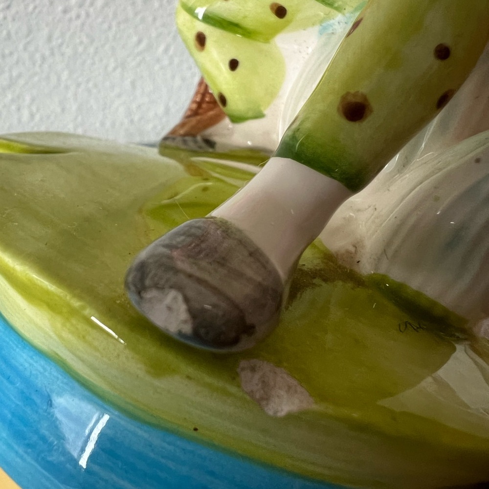 Vintage Schmid Beatrix Potter Mr. Jeremy Fisher Frog Music Box Lazy River Works - Picture 10 of 10